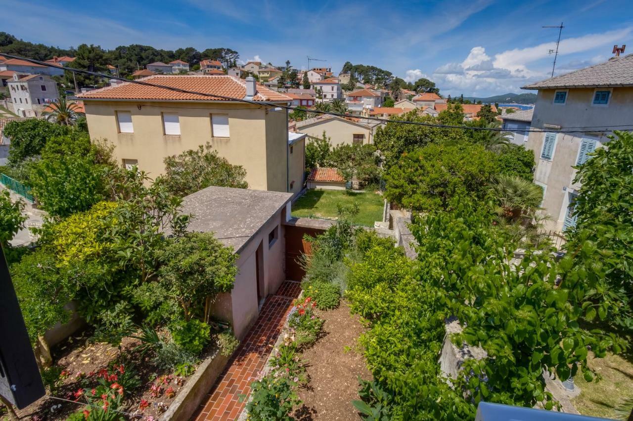 Hotel Vila Bugevilija Mali Lošinj Zewnętrze zdjęcie